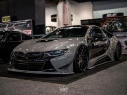 BMW i8 (2014 - Present)