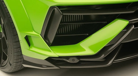 Novitec - Front Side Cover Lamborghini Urus / S / Performante Front Inserts Novitec royalty-bespoke.myshopify.com