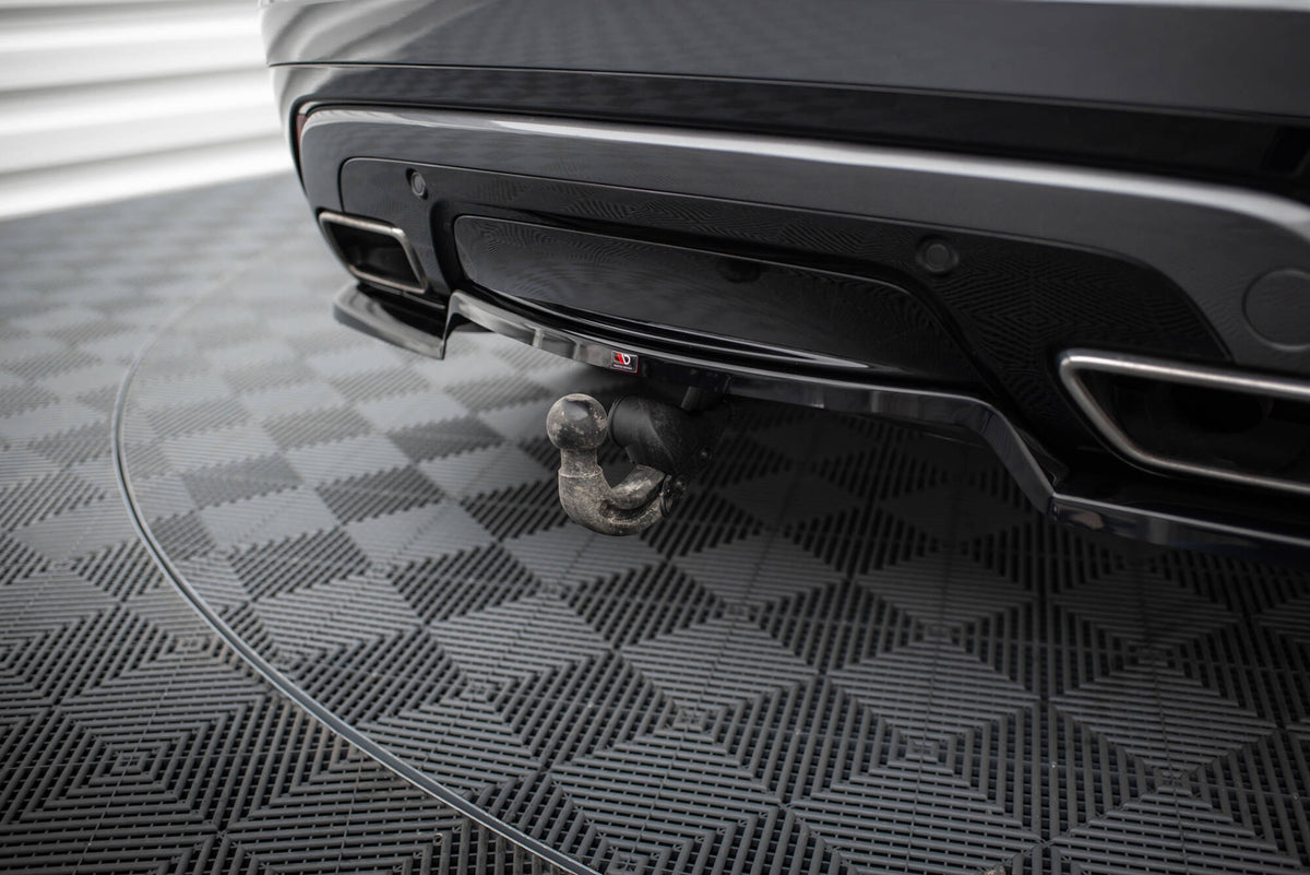 Maxton Design - Central Rear Splitter (with Vertical Bars) Range Rover ...