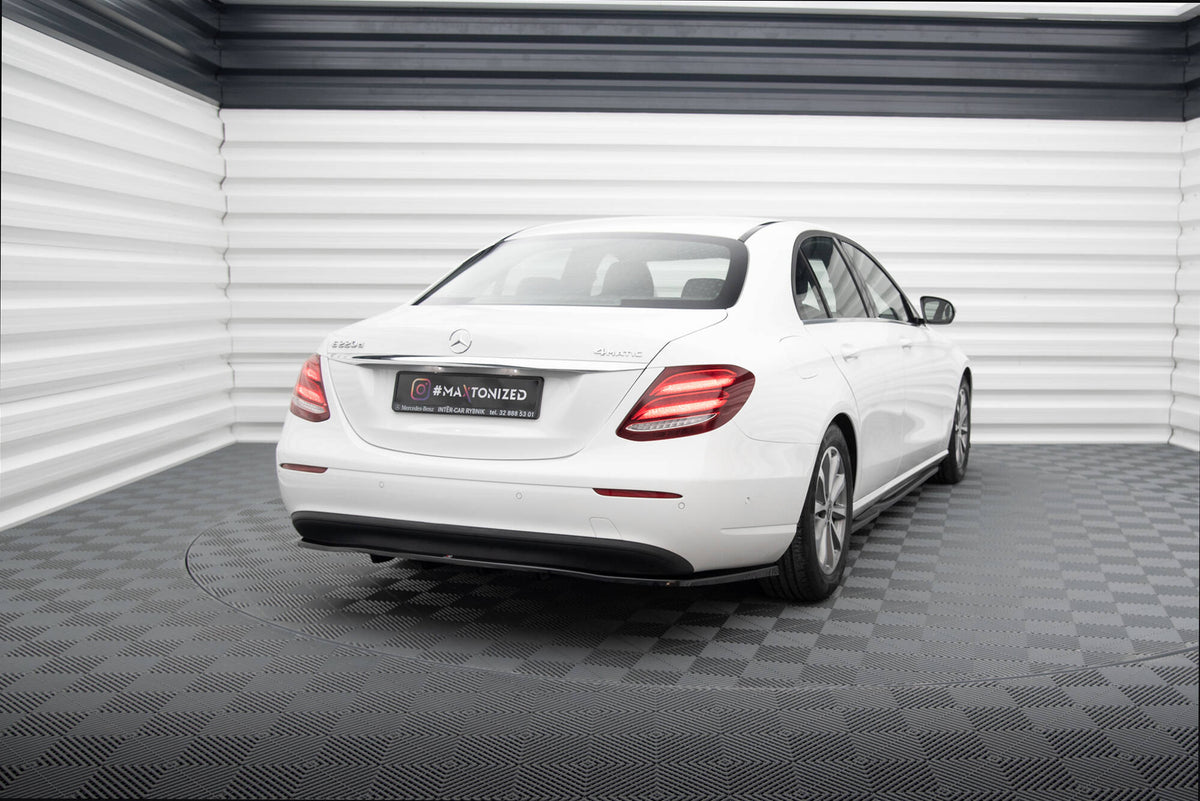 Maxton Design - Central Rear Splitter (with Vertical Bars) Mercedes ...