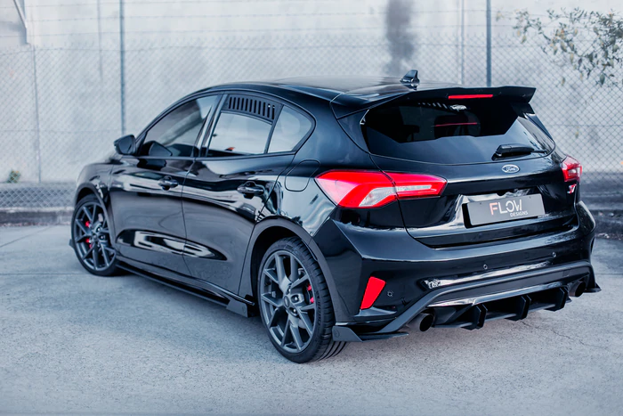 Flow Designs - Rear Window Vents Ford Focus ST / ST-Line MK4 | Royal ...