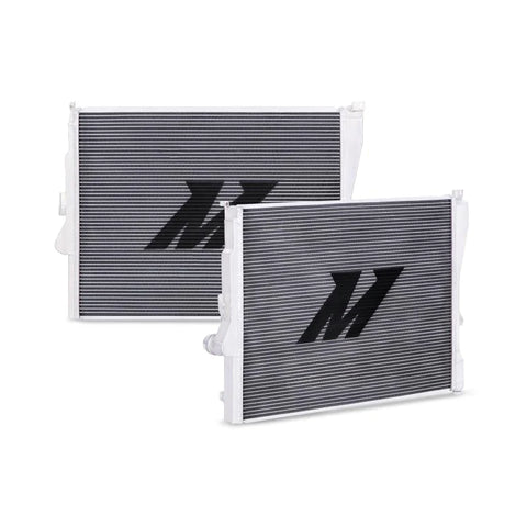 Mishimoto - Aluminium Radiator BMW Series 3 323i/325i/328i/330i E46 Manual Radiator Mishimoto royalty-bespoke.myshopify.com 